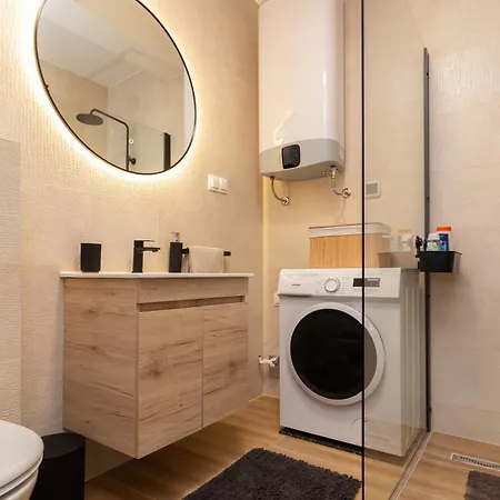 Apartamento Modern And Spacious Helena Near The