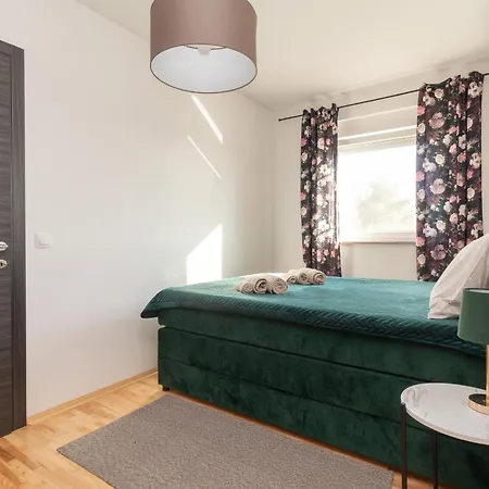 Appartamento Modern And Spacious Helena Near The